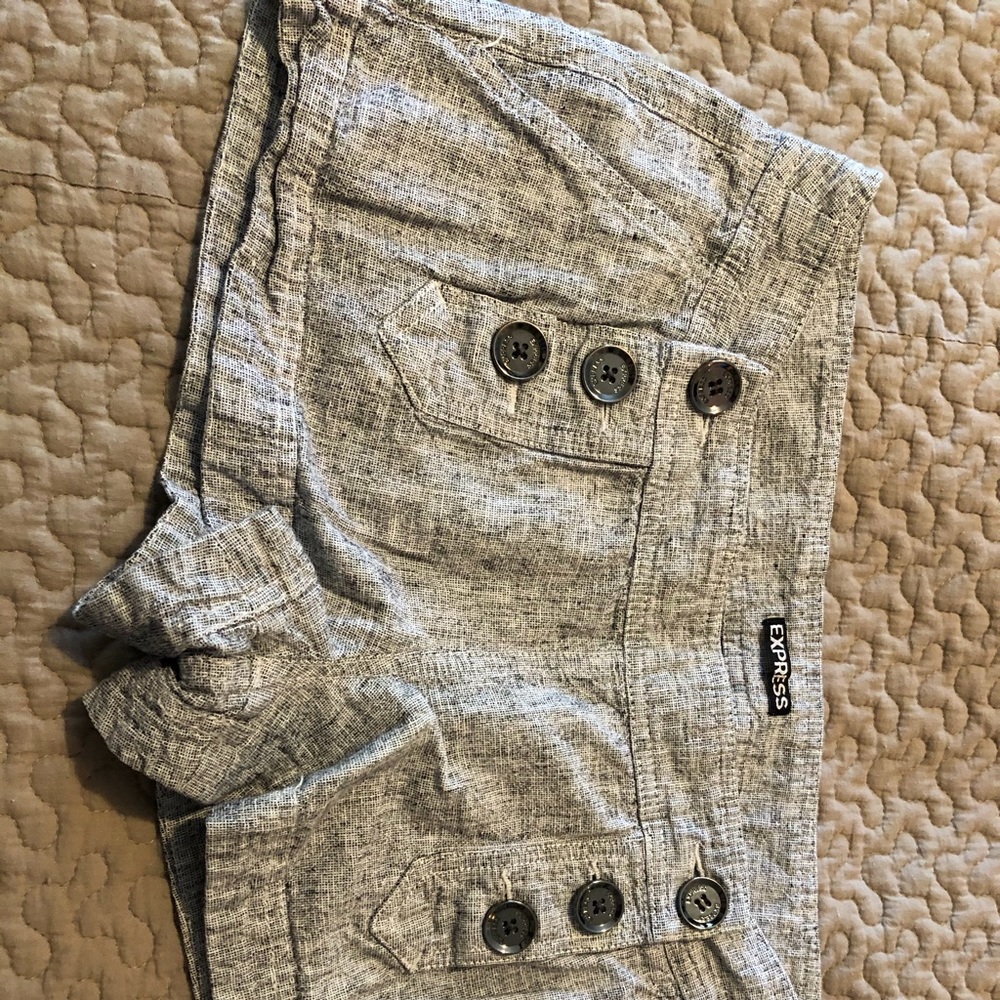 Express junior shorts. Very good condition. Large